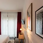 Trueba Hotell