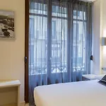 Trueba Hotell 2*