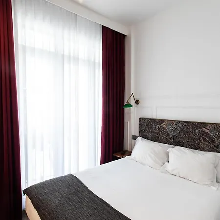 Hotel Trueba 2*