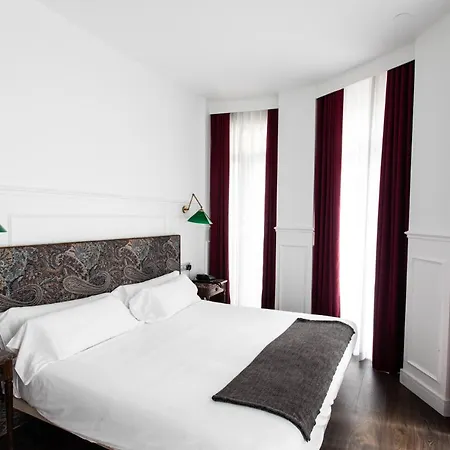 Hotel Trueba 2*