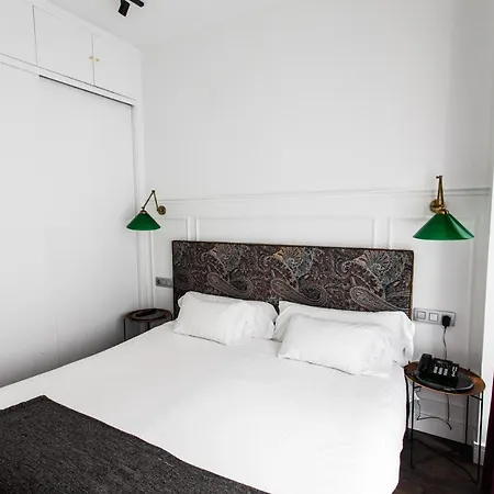 Trueba Otel