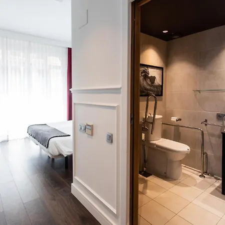 Trueba 2* San Sebastián