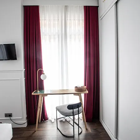 Trueba Otel
