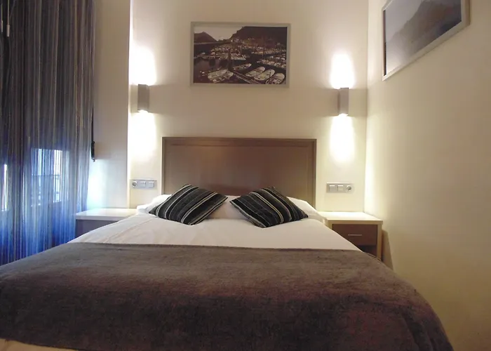 Trueba 2* San Sebastián