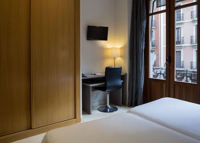 Trueba Отель 2*