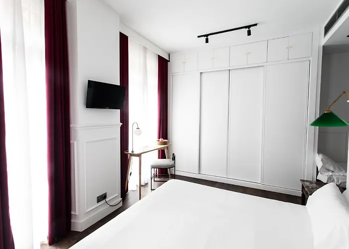 Ξενοδοχείο Trueba 2*